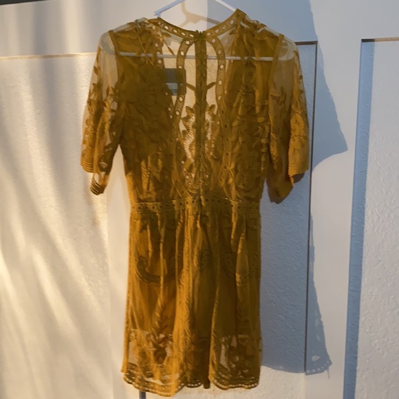 Women’s lace romper - Picture 2 of 6